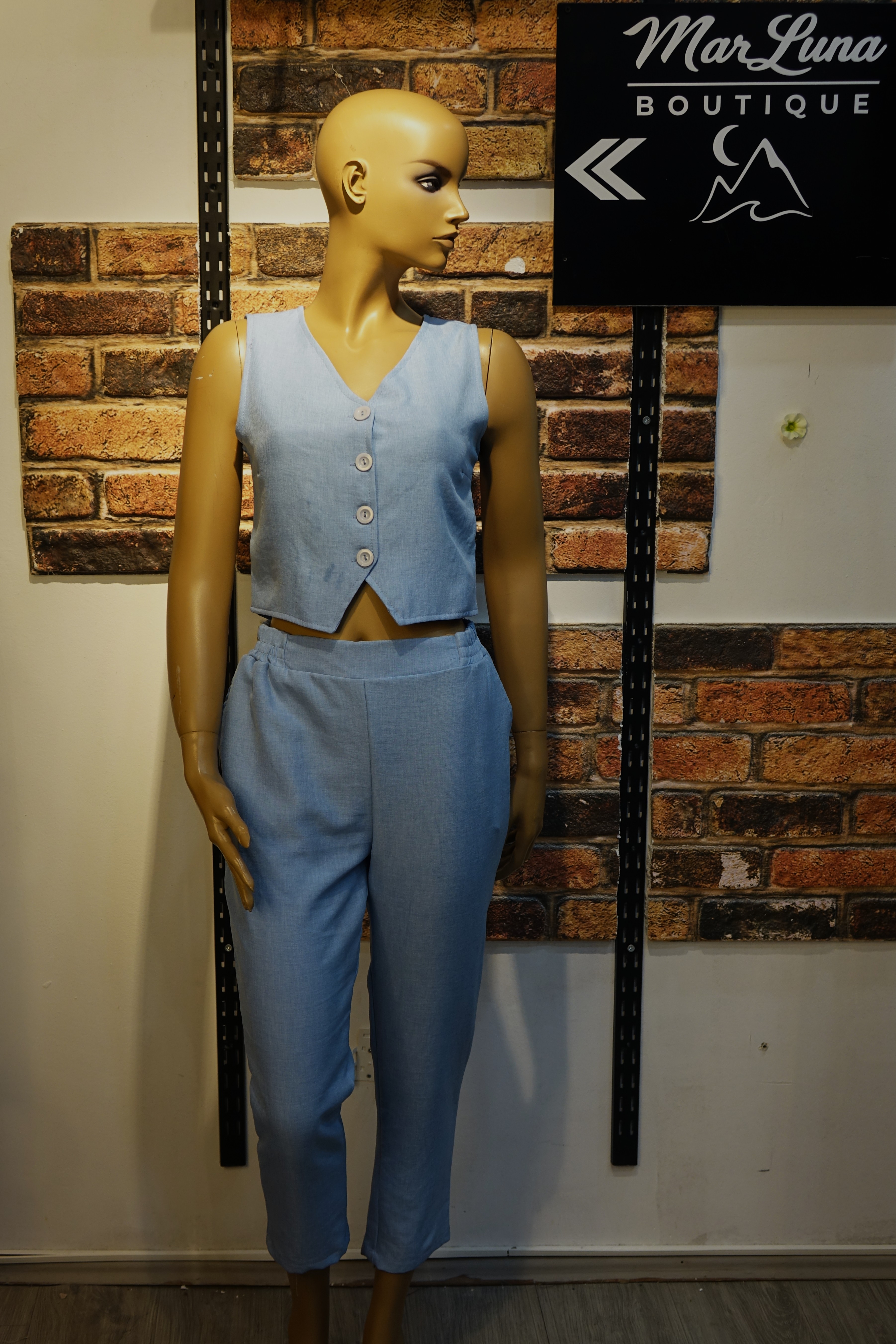 Mavi Kadın İkili Takım – Düğmeli Crop Yelek ve Yüksek Bel Pantolon Takım | MarLuna