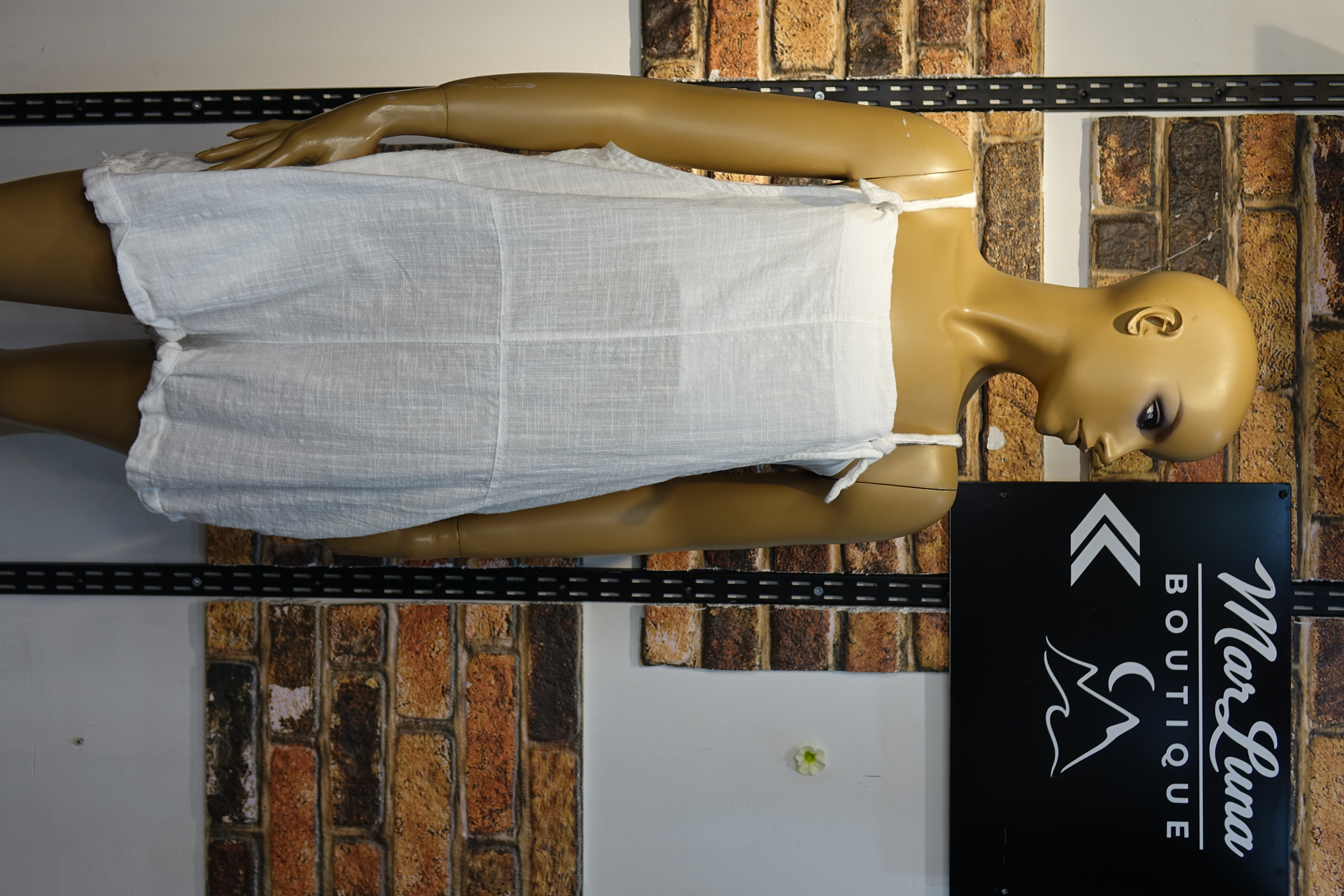 Beyaz Askılı Kadın Yazlık Tulum – Rahat Kesim Boho Yaz Kombini | MarLuna