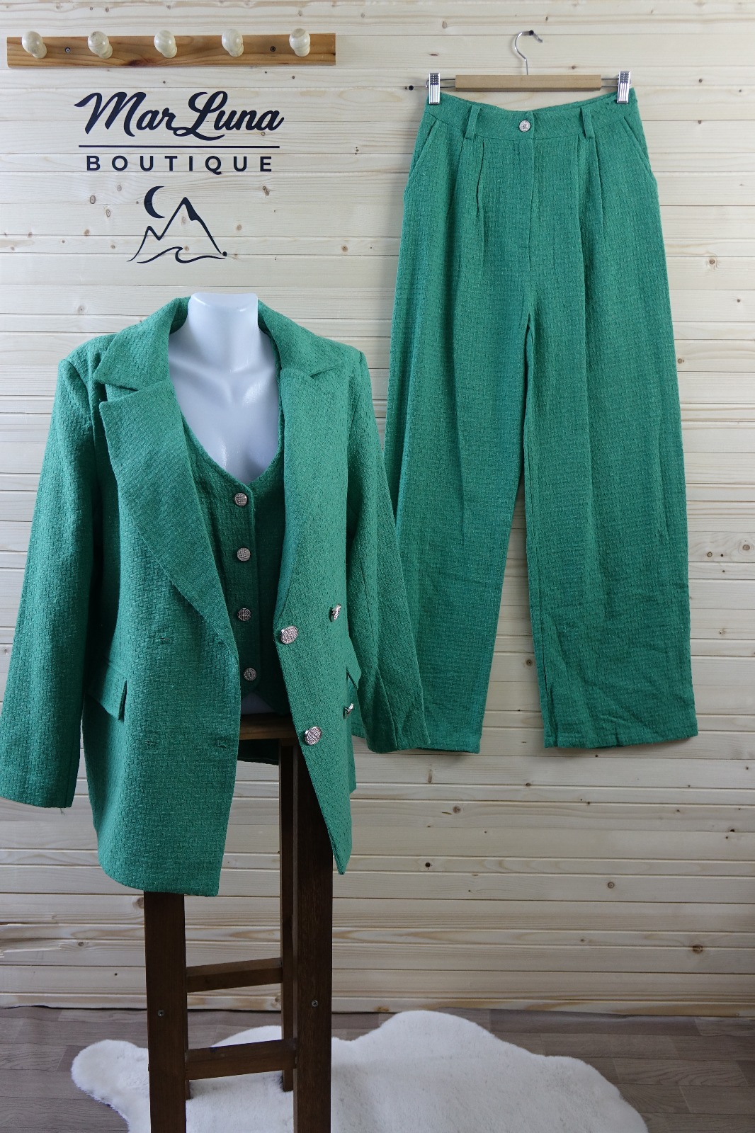 Üçlü Takım – Dokulu Blazer Ceket + Yelek + Pantolon (Yeşil)