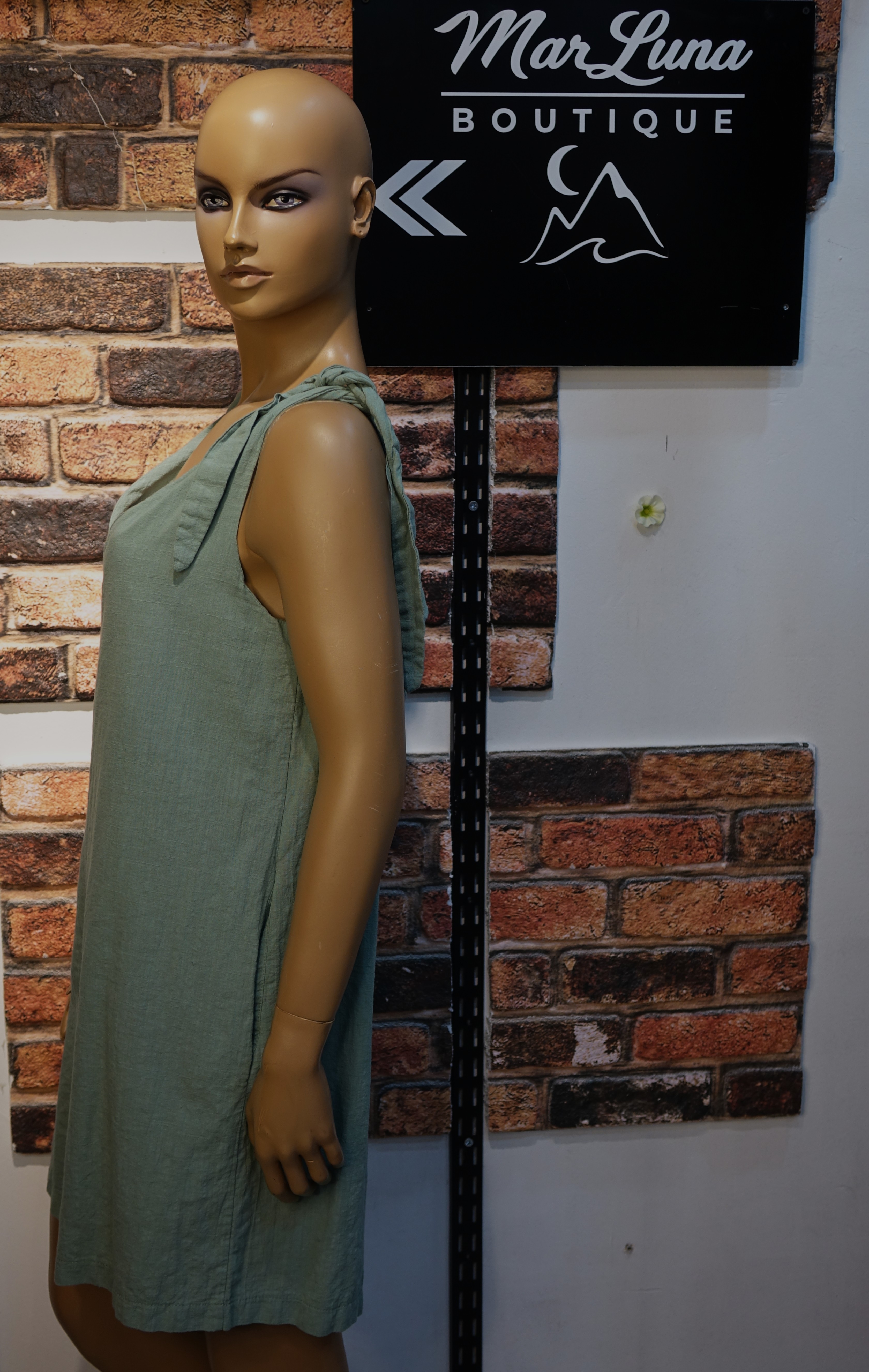 Haki Yeşil Askılı Kadın Yazlık Tulum – Rahat Kesim Boho Yaz Kombini | MarLuna