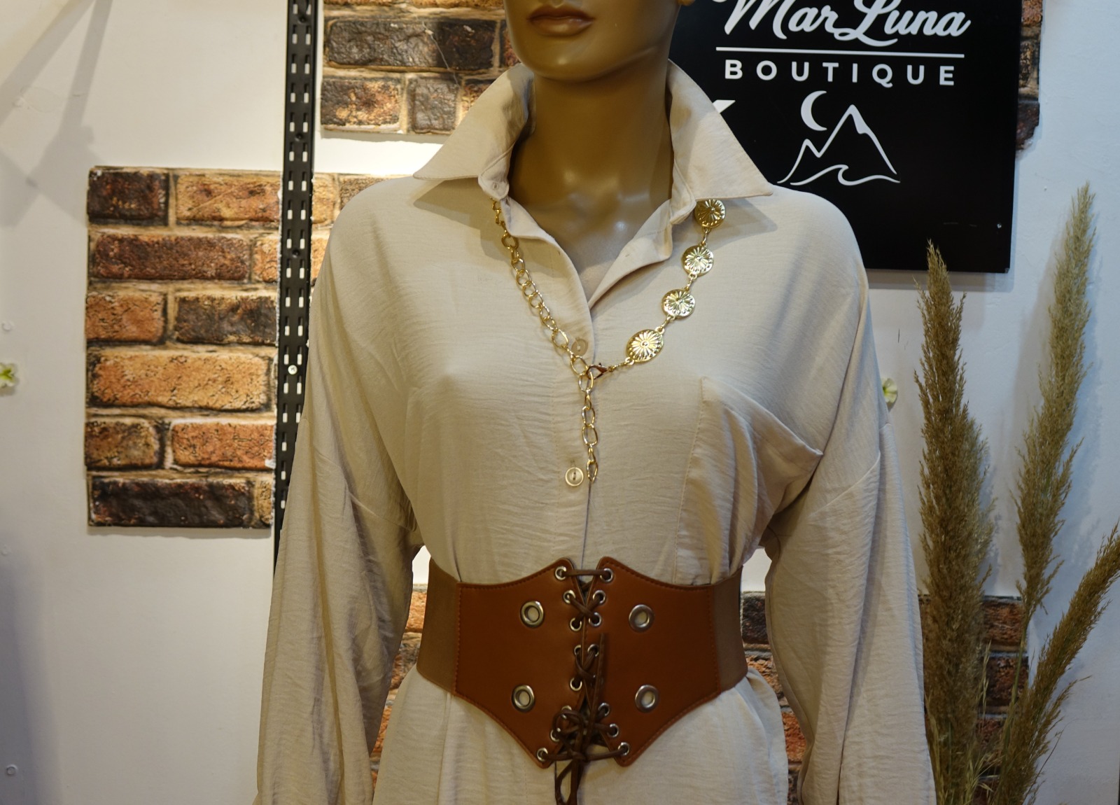 Doğal Krem Tonlu Kadın Uzun Gömlek Elbise – Standart Beden