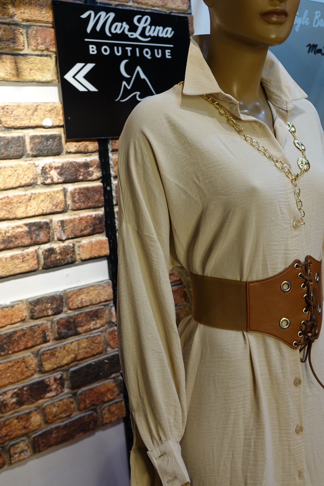 Doğal Krem Tonlu Kadın Uzun Gömlek Elbise – Standart Beden