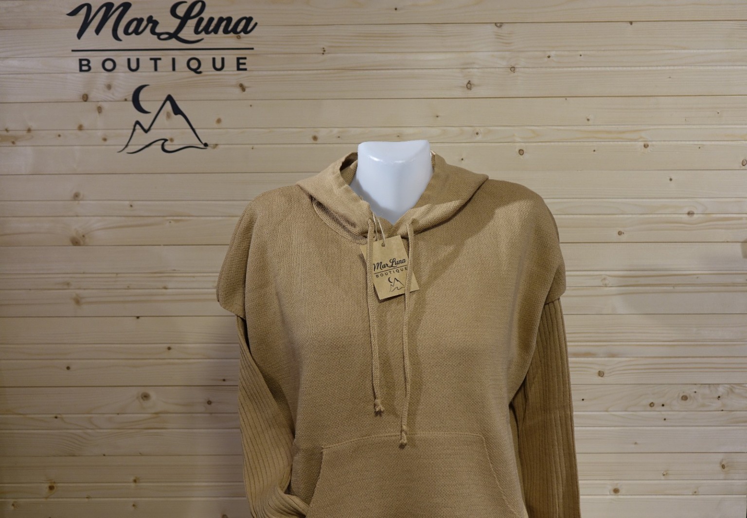 Kadın Uzun Triko Elbise – Kapüşonlu Sweatshirt Kombinli Boho Şık Takım