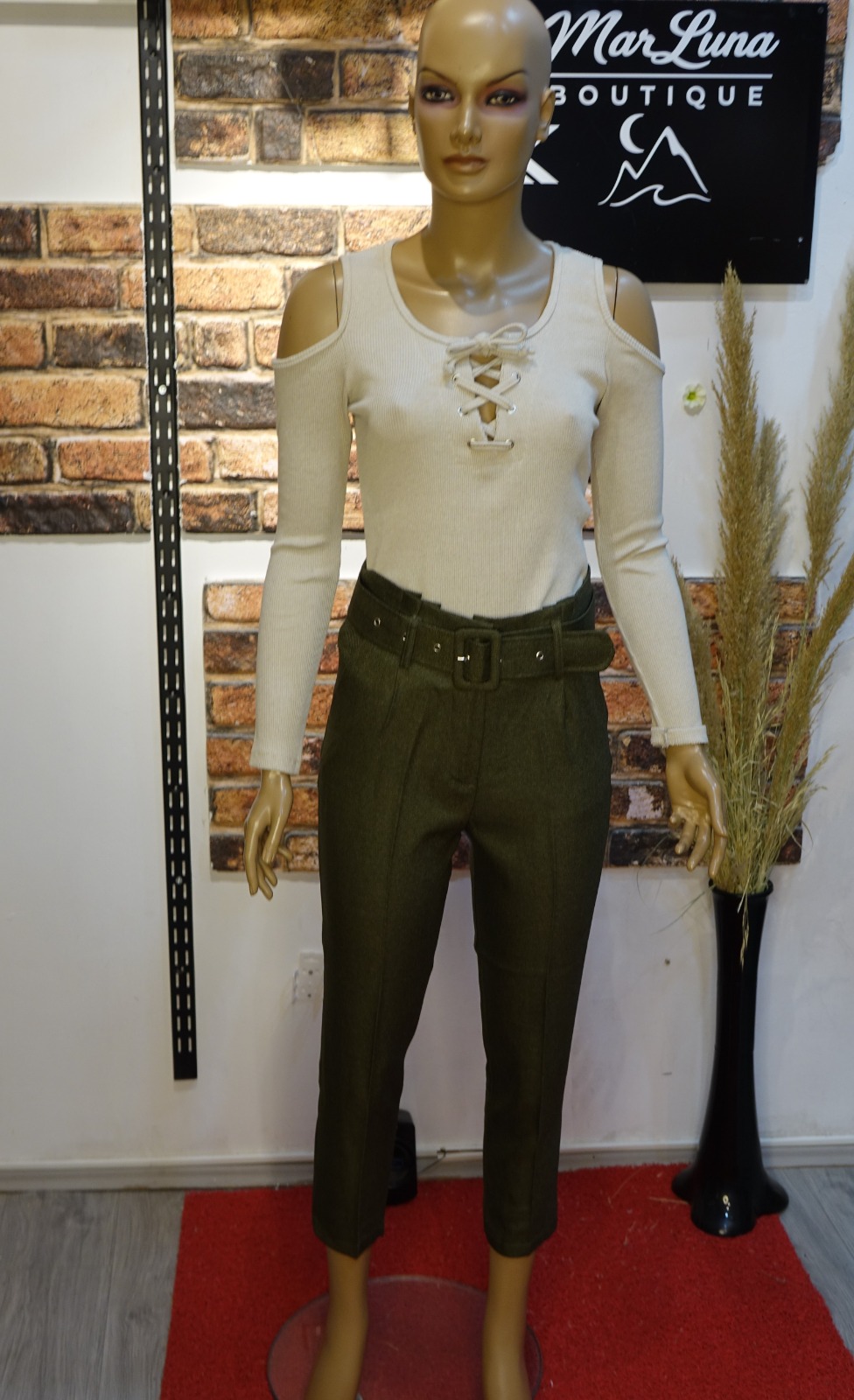 Haki Kemerli Yüksek Bel Pantolon – Kadın Kumaş Şık Pantolon