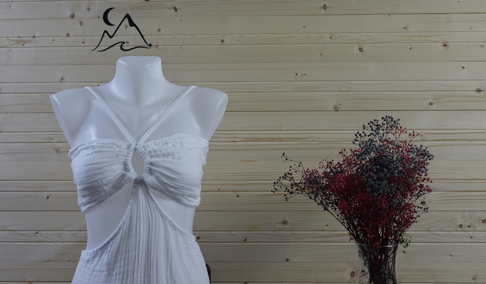 Beyaz Müslin Halka Detaylı Uzun Sahil Elbisesi – Yazlık Tatil Elbisesi | MarLuna