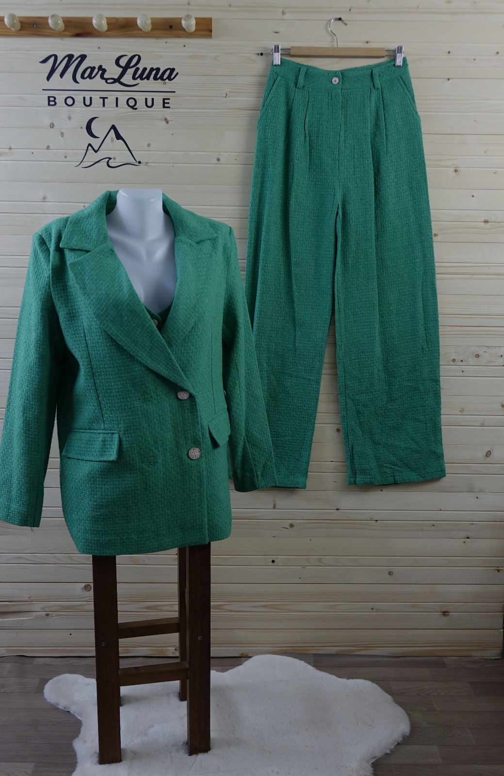 Üçlü Takım – Dokulu Blazer Ceket + Yelek + Pantolon (Yeşil)