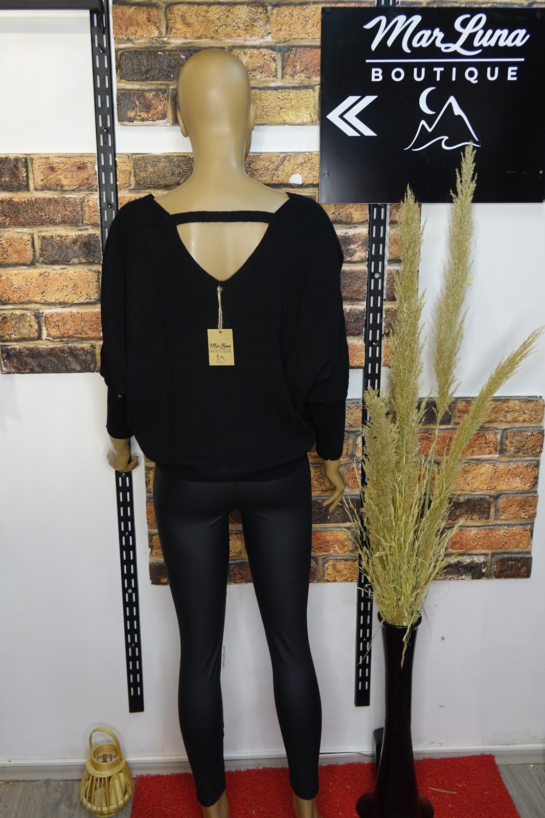 V Yaka Dökümlü Triko Kadın Üst | Rahat Kesim, Günlük Şıklık