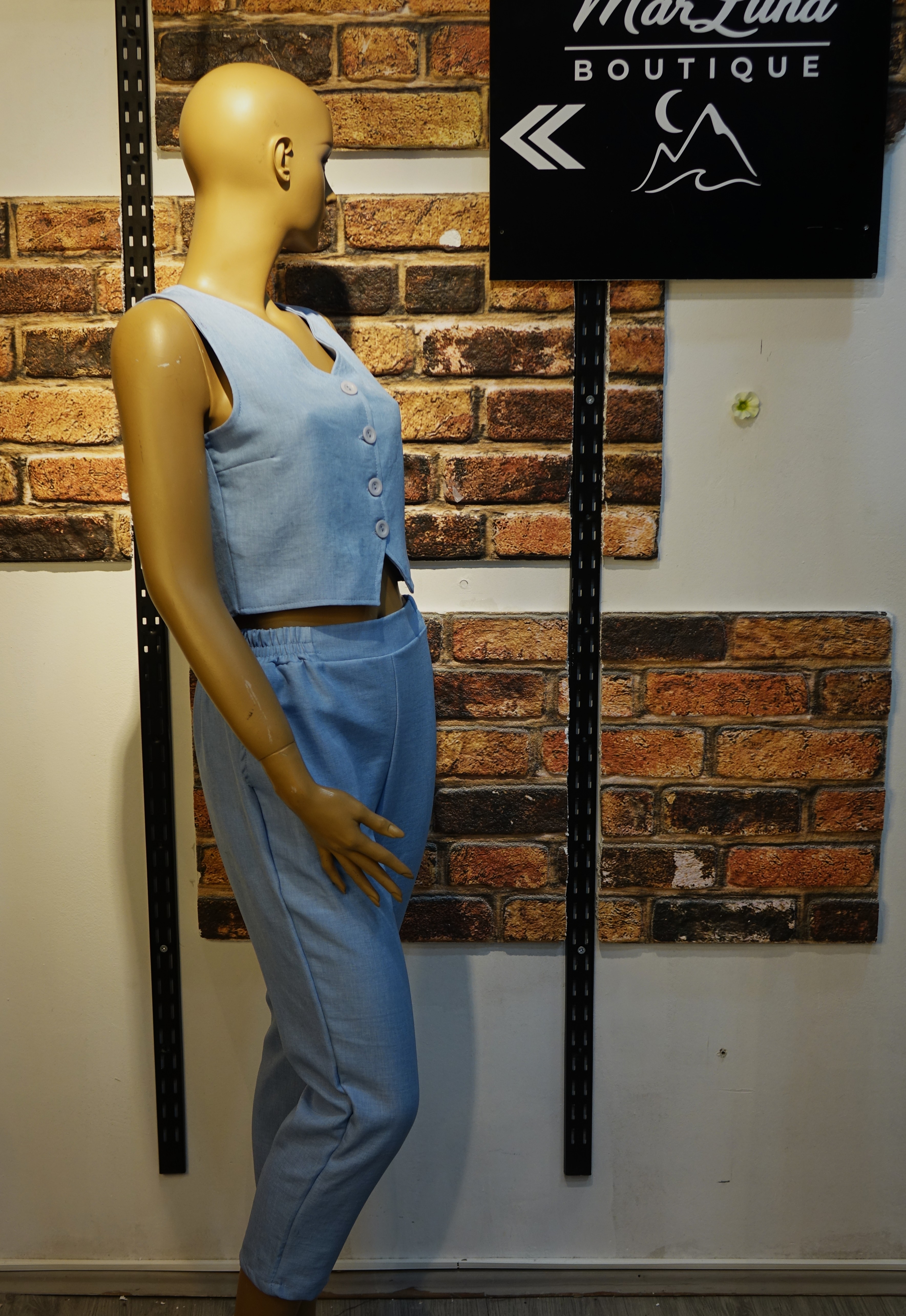 Mavi Kadın İkili Takım – Düğmeli Crop Yelek ve Yüksek Bel Pantolon Takım | MarLuna