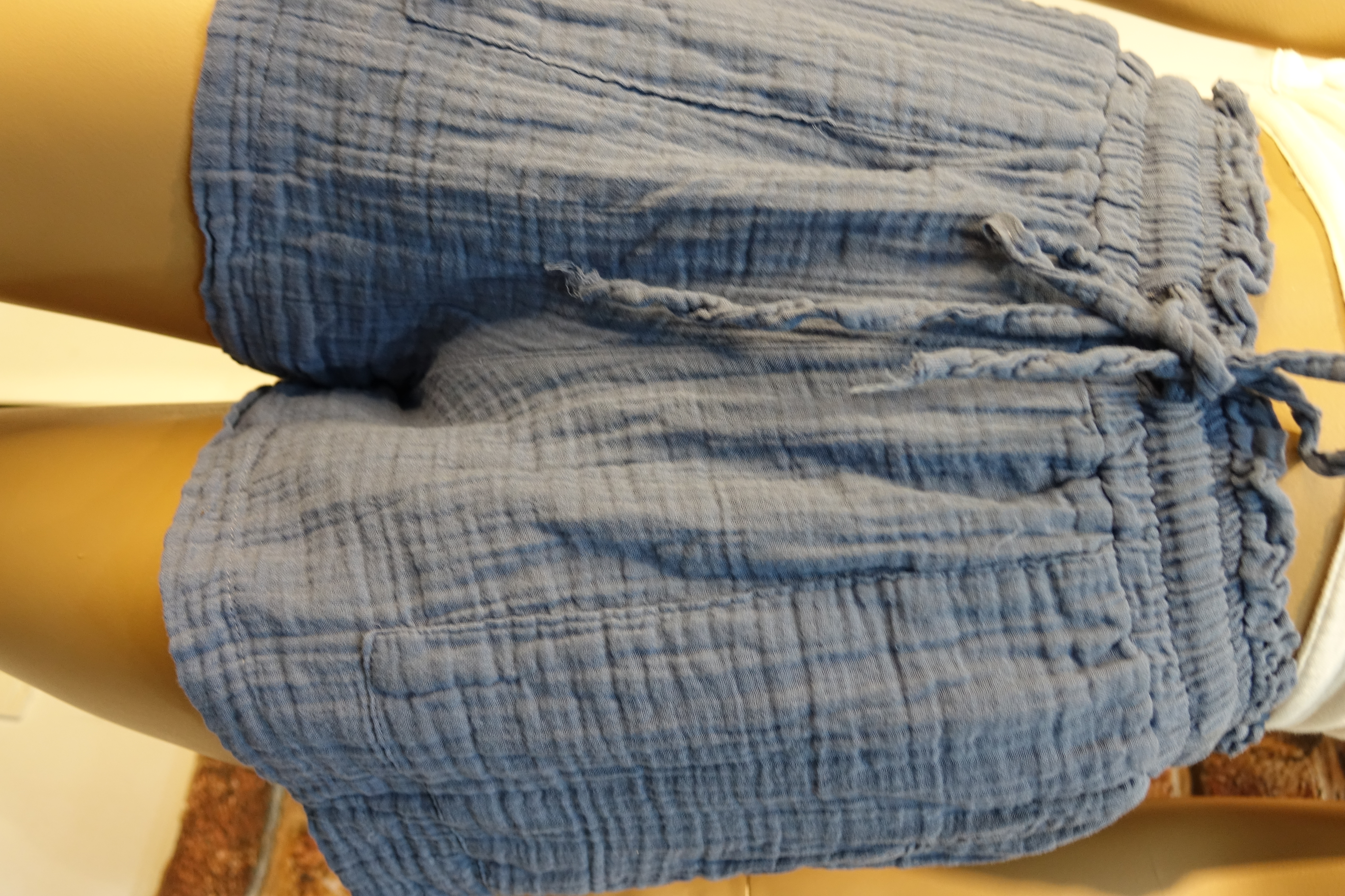 Mavi Müslin Yazlık Kadın Şort – Lastik Bel Bağcıklı Cepli Rahat Şort | MarLuna