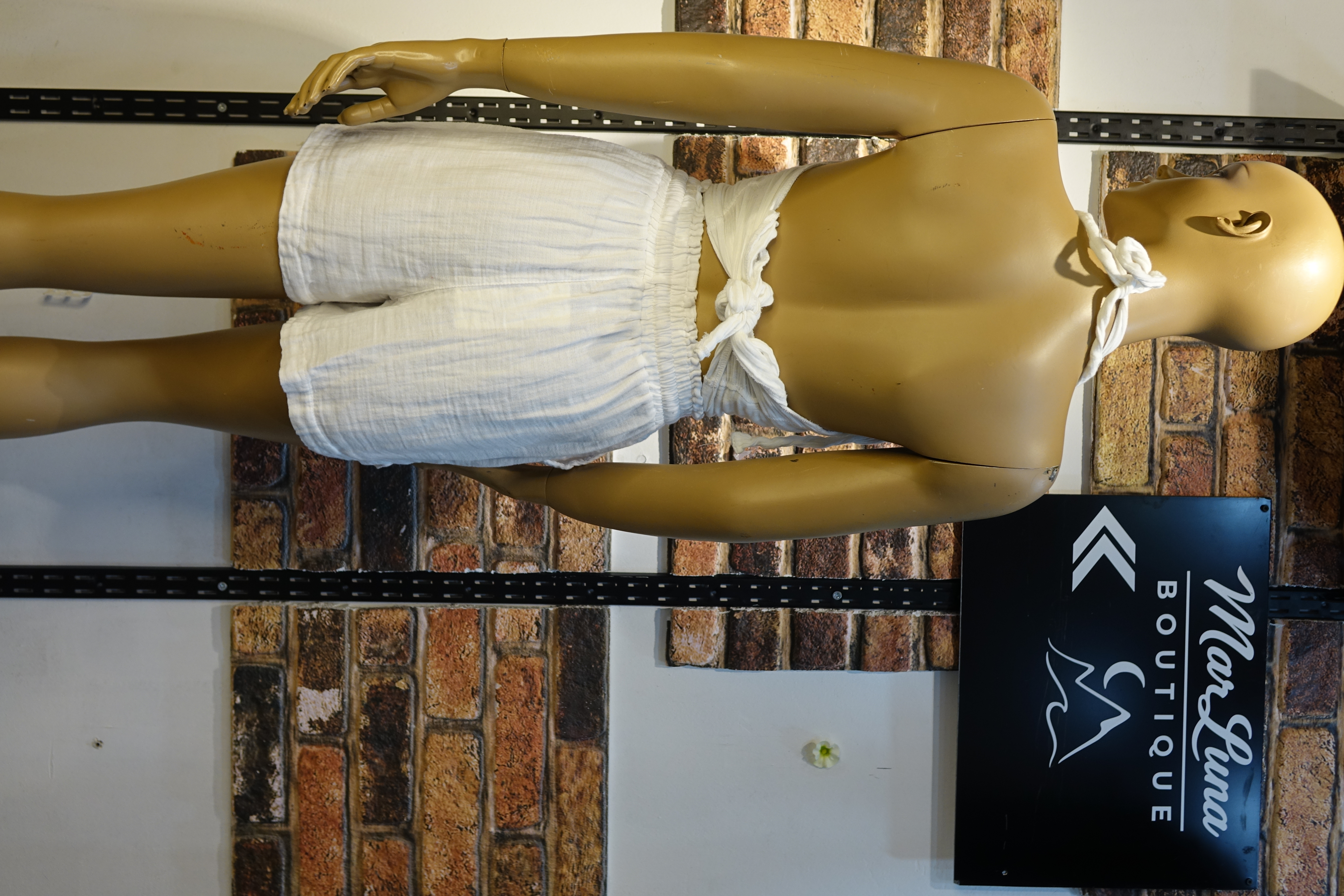 Beyaz Müslin Yazlık Kadın Şort – Lastik Bel Bağcıklı Cepli Rahat Şort | MarLuna