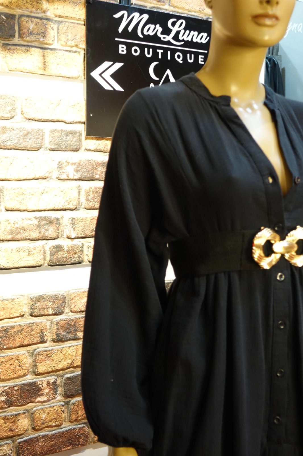 Siyah Tonlu Kadın Uzun Gömlek Elbise