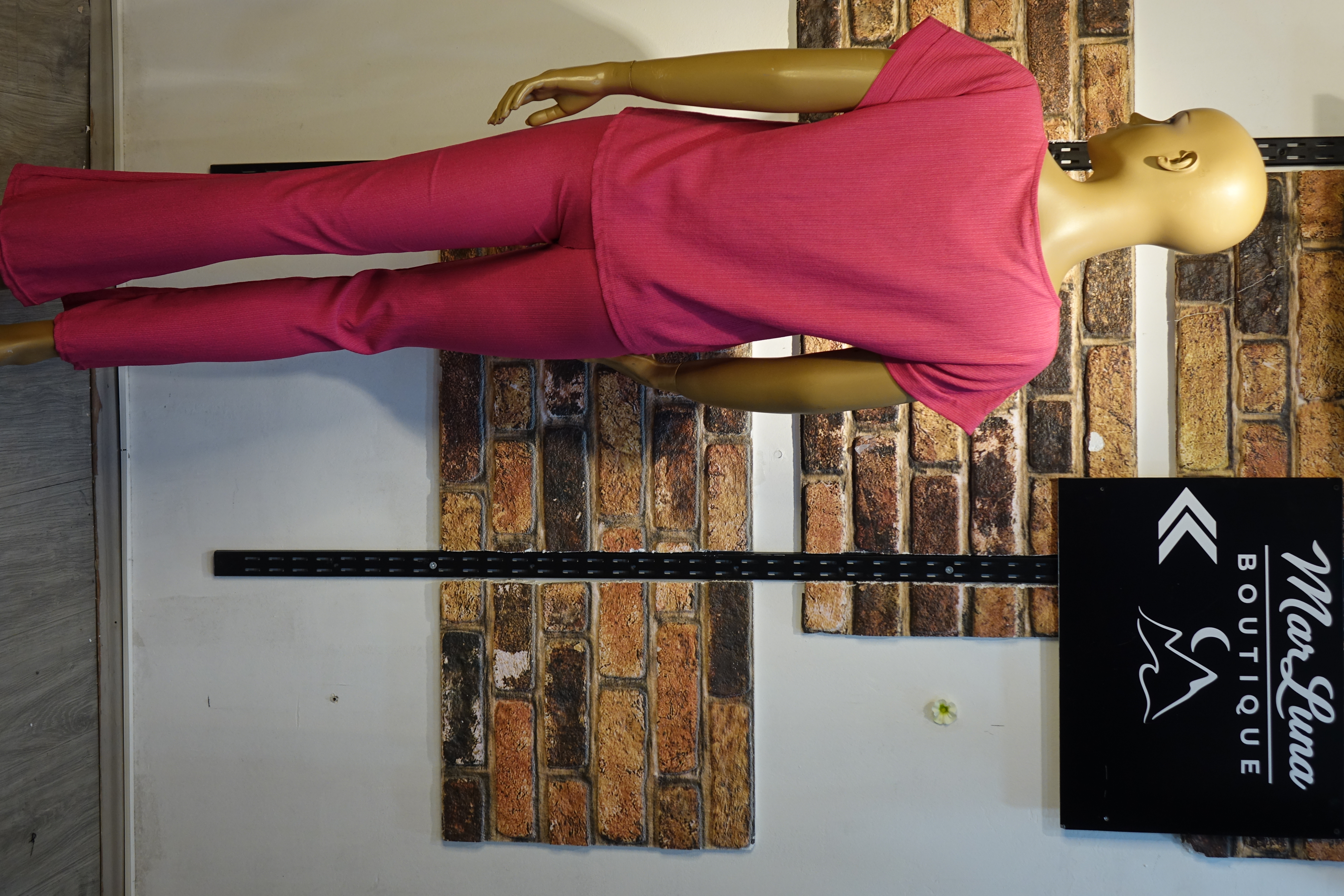 Pembe Kadın İkili Takım – Bağlama Detaylı Bluz ve İspanyol Paça Pantolon Takım | MarLuna