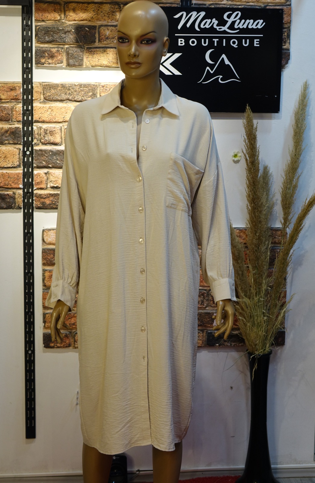 Doğal Krem Tonlu Kadın Uzun Gömlek Elbise – Standart Beden