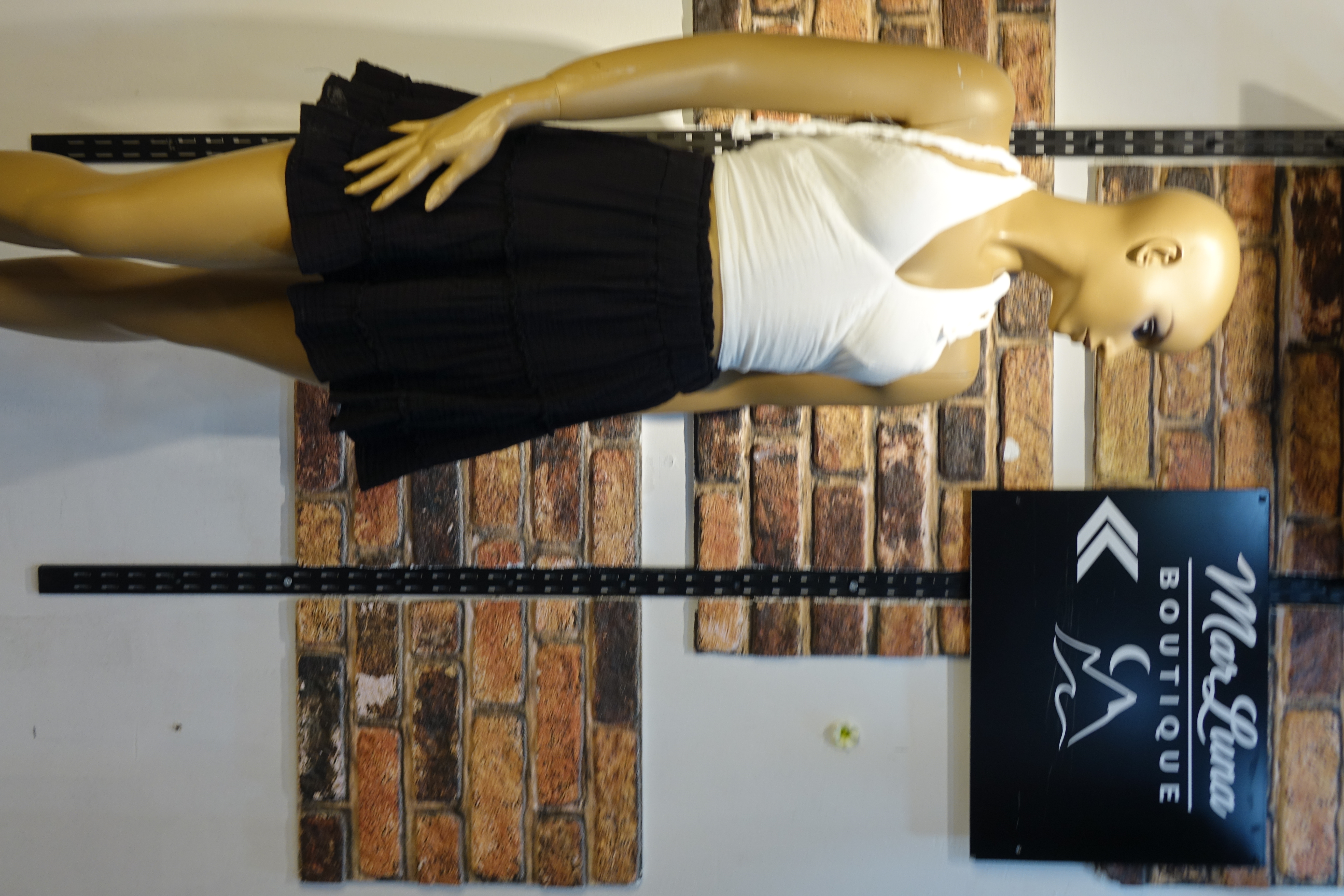 Siyah Kat Kat Mini Şort Etek – Lastik Bel Bohem Yazlık Kadın Şort Etek | MarLuna