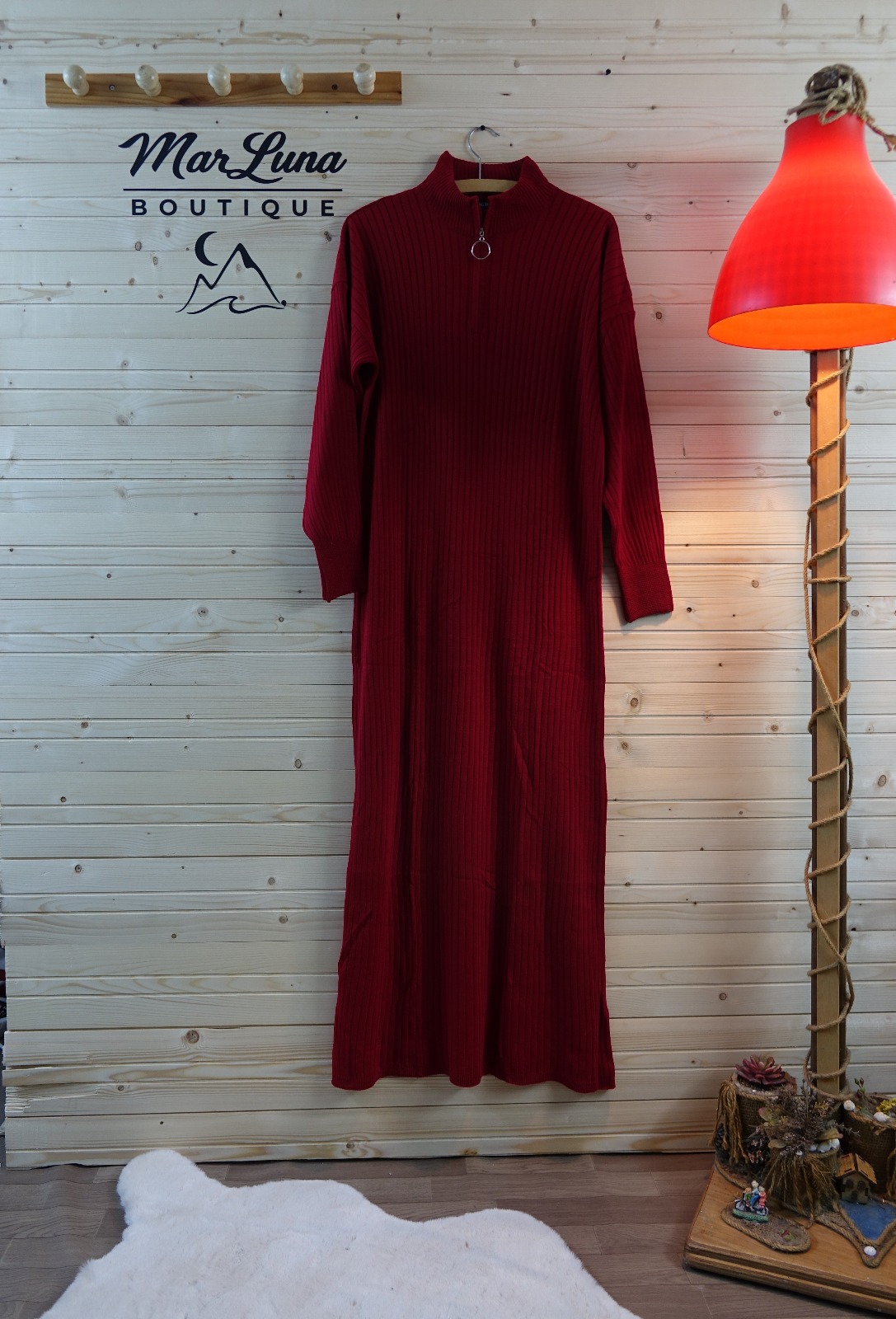 Kırmızı Uzun Triko Elbise – Yarım Boğaz Fermuarlı Kadın Triko Elbise | MarLuna